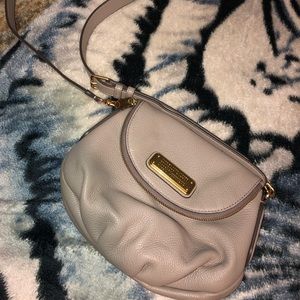 👑EUC Small *Taupe* Marc Jacobs Crossbody